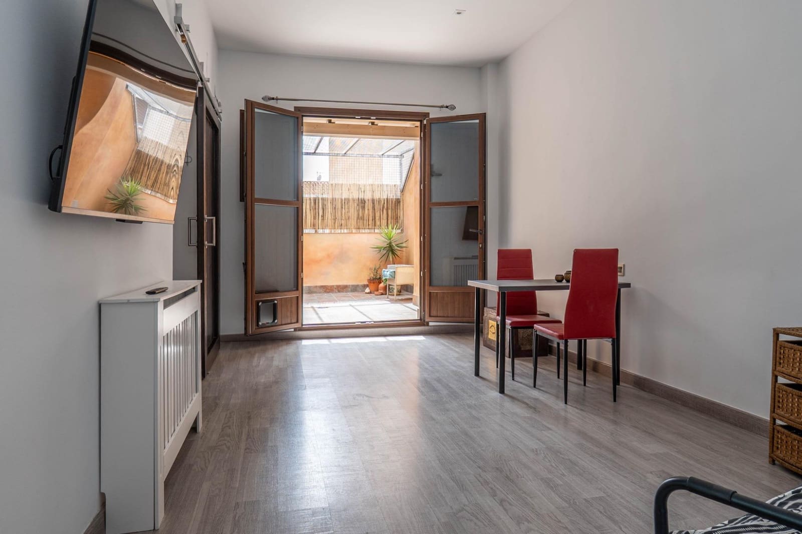 4 bedroom Villa for sale in Padul with garage - € 260,000 (Ref: 9738540)