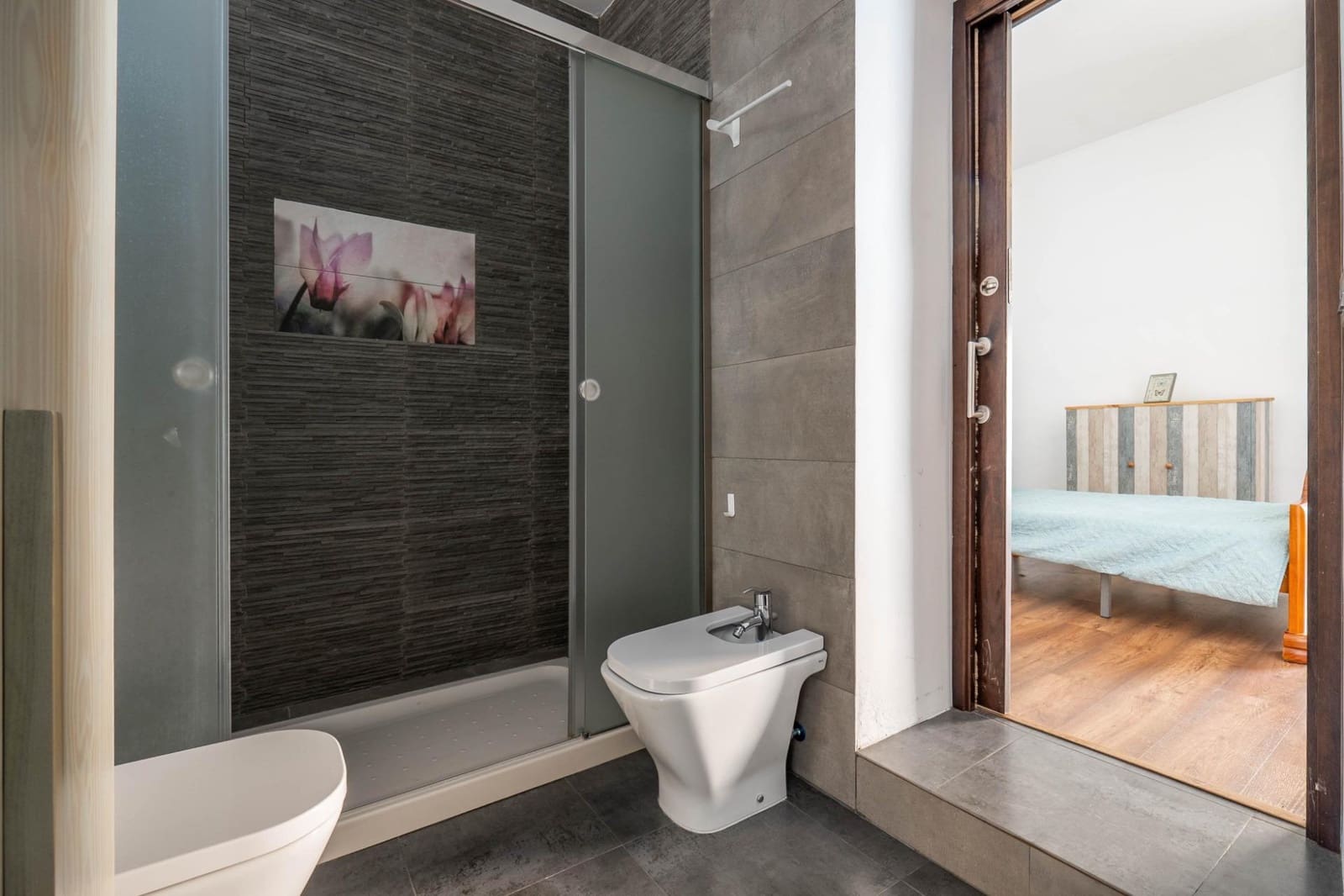 4 bedroom Villa for sale in Padul with garage - € 260,000 (Ref: 9738540)