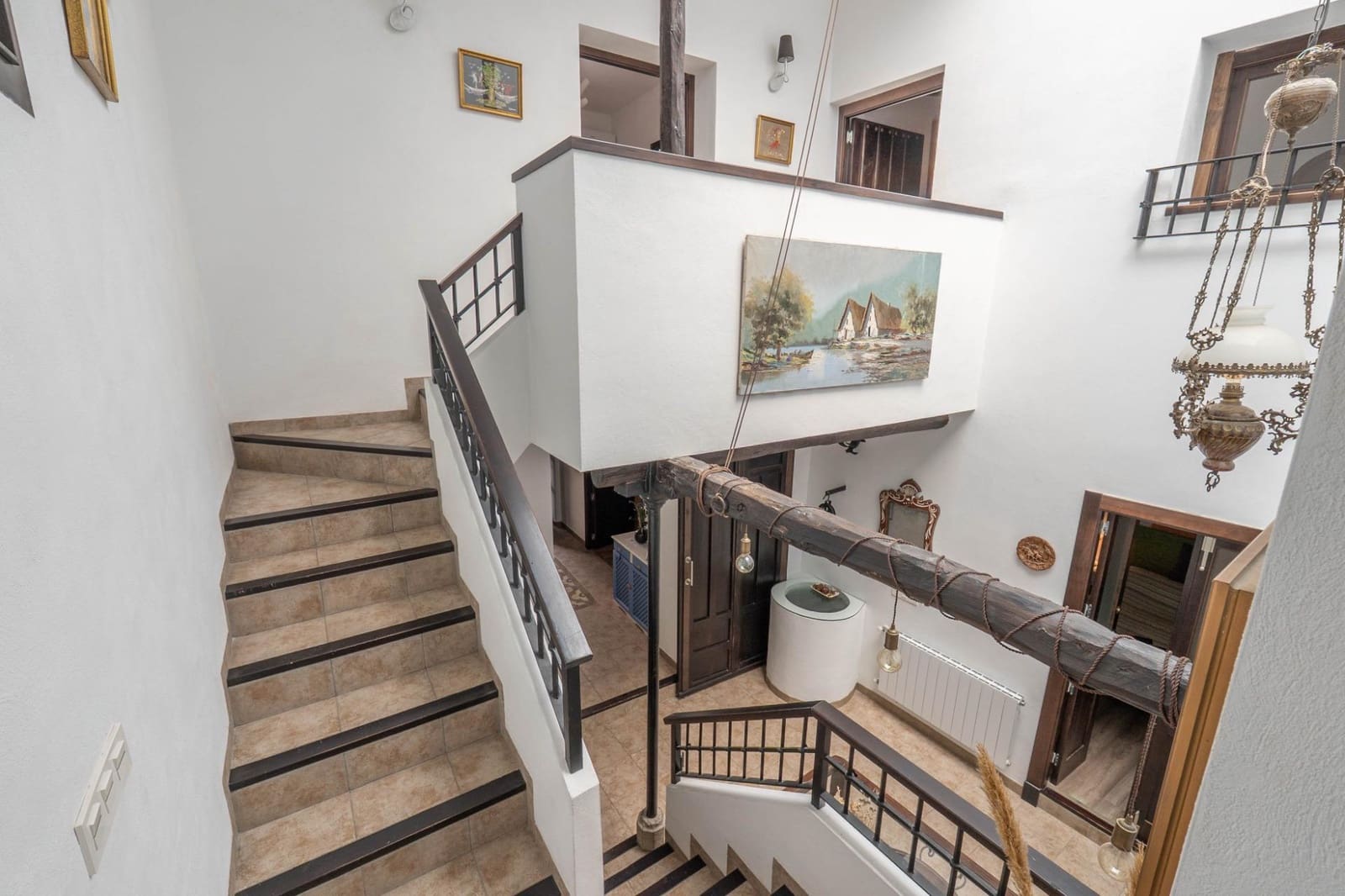 4 bedroom Villa for sale in Padul with garage - € 260,000 (Ref: 9738540)