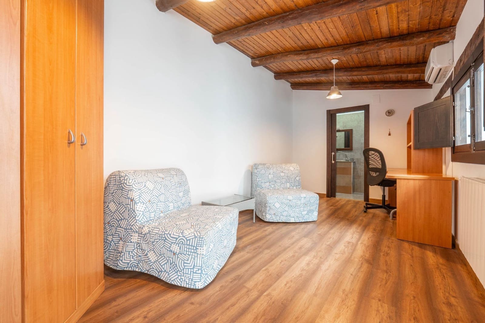 4 bedroom Villa for sale in Padul with garage - € 260,000 (Ref: 9738540)