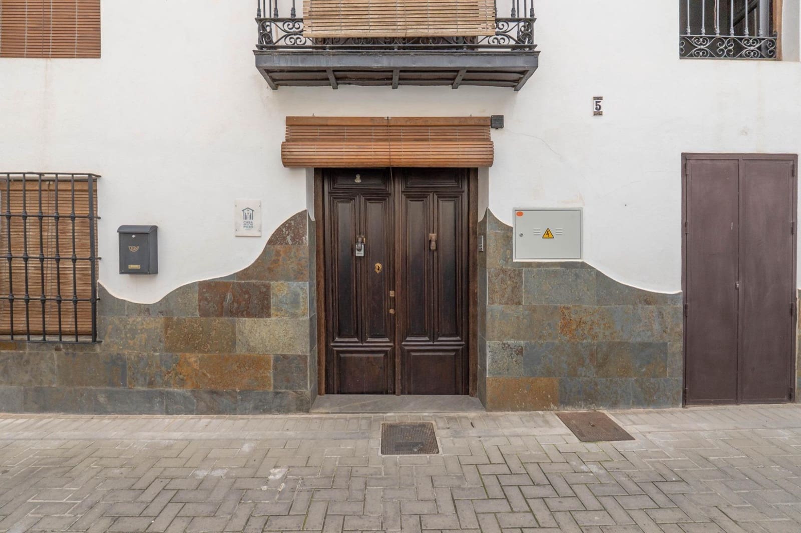 4 bedroom Villa for sale in Padul with garage - € 260,000 (Ref: 9738540)