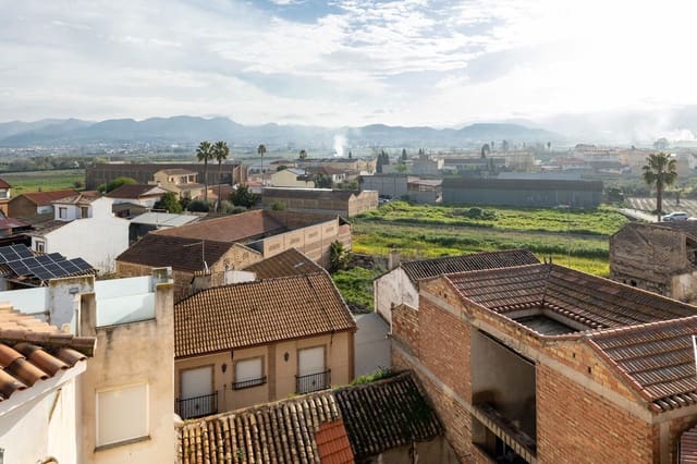 2 soverom Penthouse til salgs i Vegas del Genil med garasje - € 169 900 (Ref: 9747882)