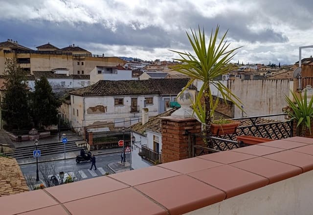 2 soveværelse Penthouse til salg i La Zubia - € 169.000 (Ref: 9747883)