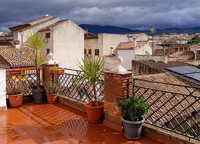 2 soveværelse Penthouse til salg i La Zubia - € 169.000 (Ref: 9747883)