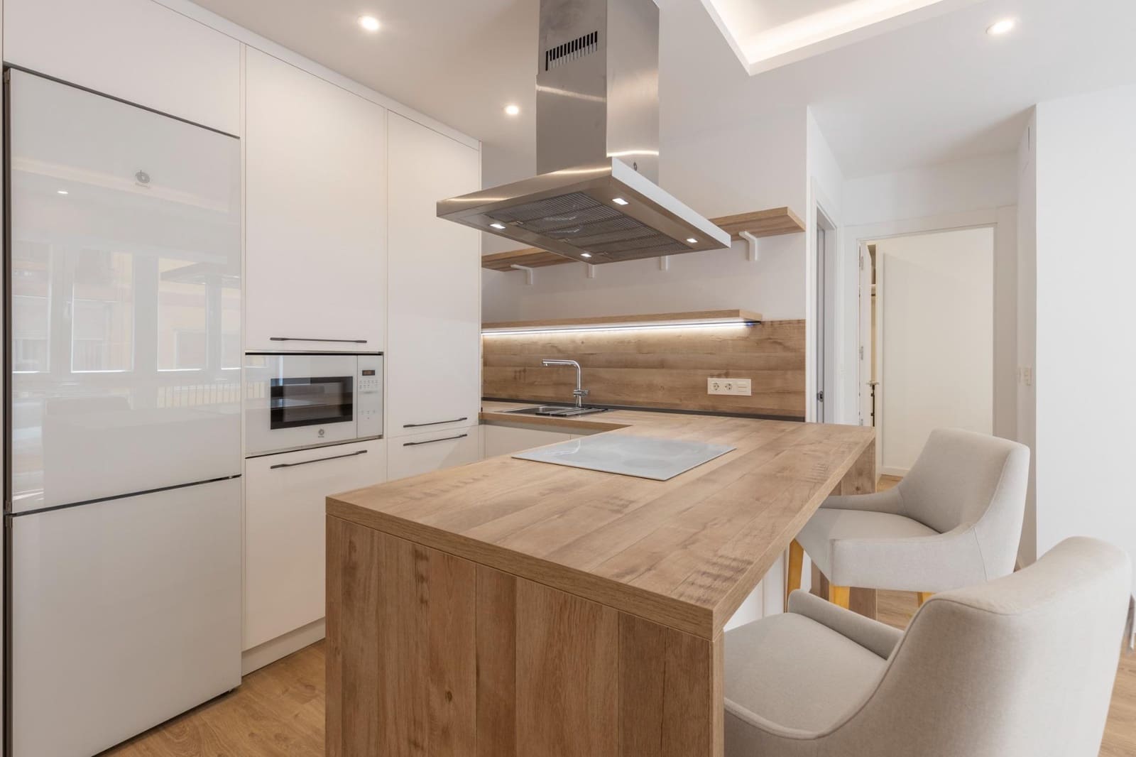 2 soveværelse Lejlighed til salg i Granada by - € 270.000 (Ref: 9747884)