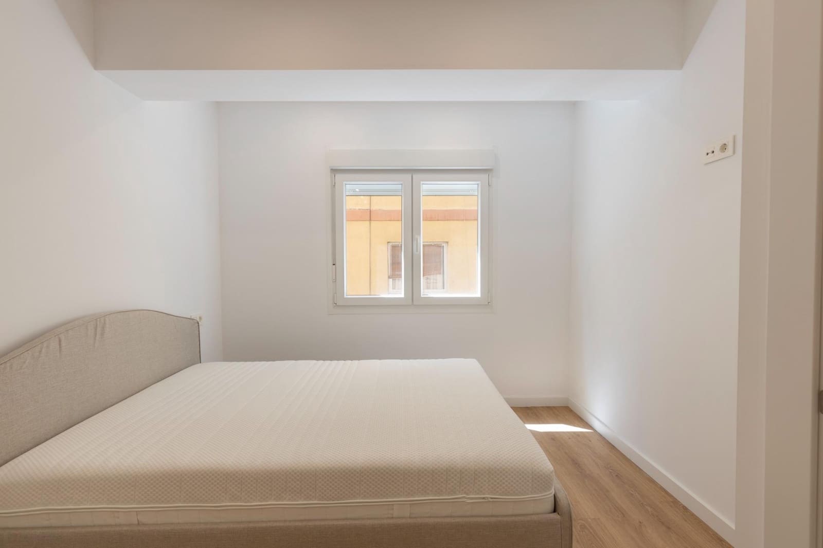 2 soveværelse Lejlighed til salg i Granada by - € 270.000 (Ref: 9747884)