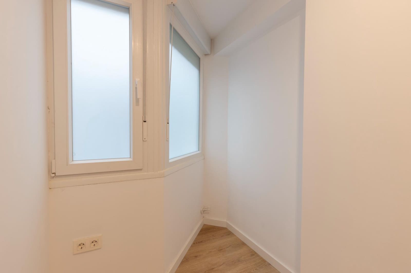 2 soveværelse Lejlighed til salg i Granada by - € 270.000 (Ref: 9747884)