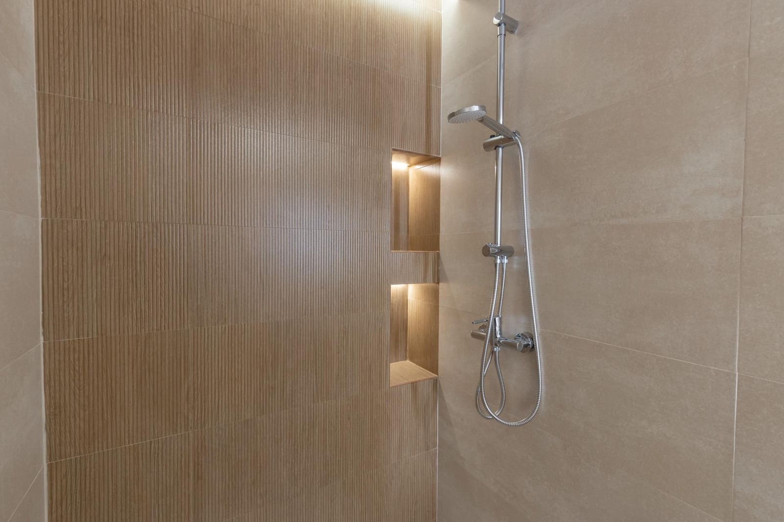 2 soveværelse Lejlighed til salg i Granada by - € 270.000 (Ref: 9747884)