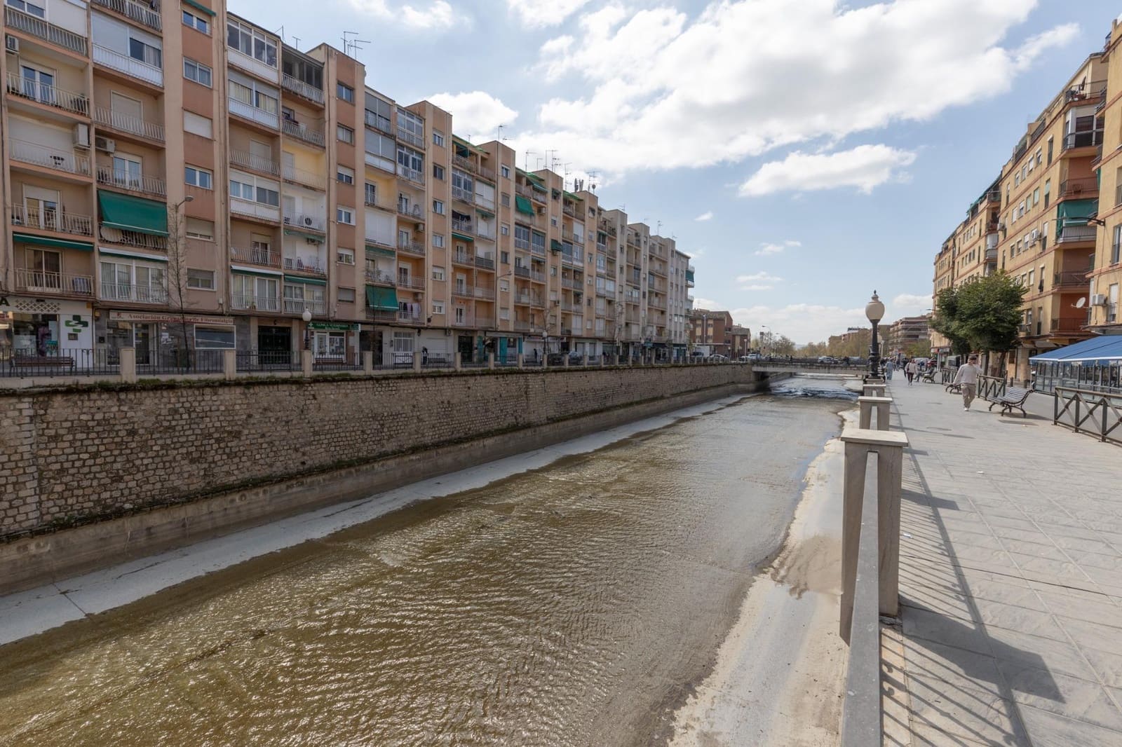 2 soveværelse Lejlighed til salg i Granada by - € 270.000 (Ref: 9747884)