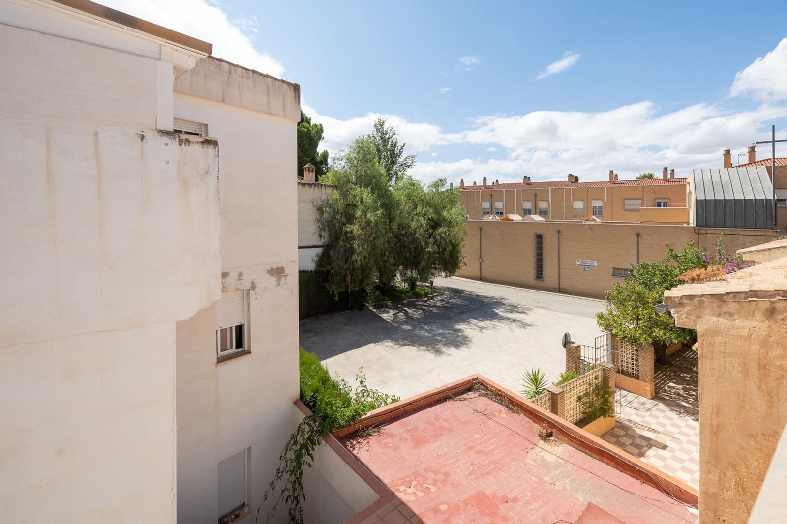 4 soveværelse Lejlighed til salg i La Zubia med garage - € 392.000 (Ref: 9751998)