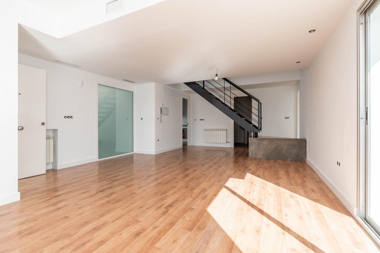 3 soverom Villa til salgs i Alhendin med svømmebasseng garasje - € 290 000 (Ref: 9755636)