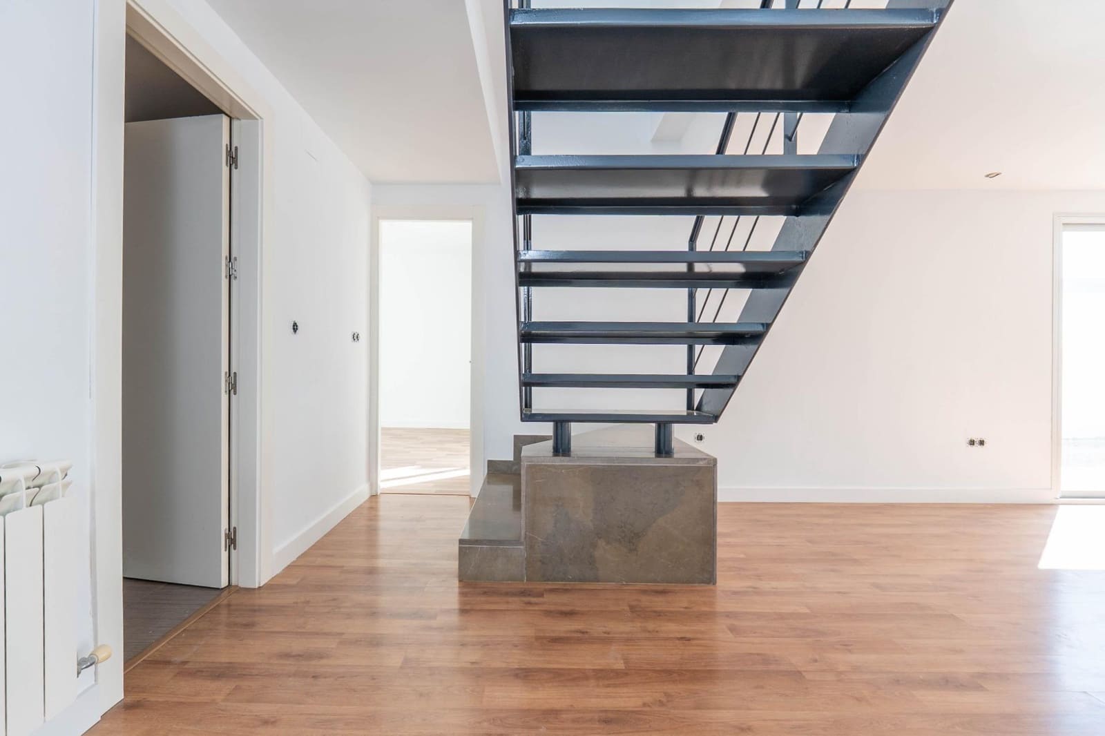 3 soverom Villa til salgs i Alhendin med svømmebasseng garasje - € 290 000 (Ref: 9755636)