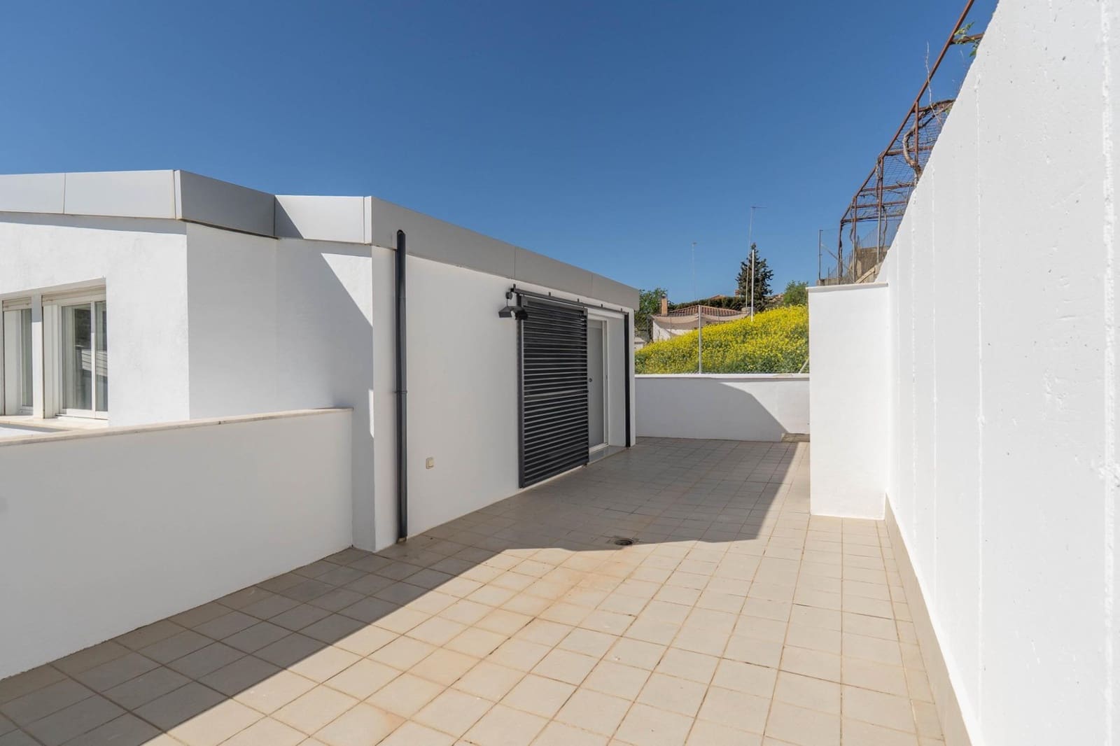 3 soverom Villa til salgs i Alhendin med svømmebasseng garasje - € 290 000 (Ref: 9755636)