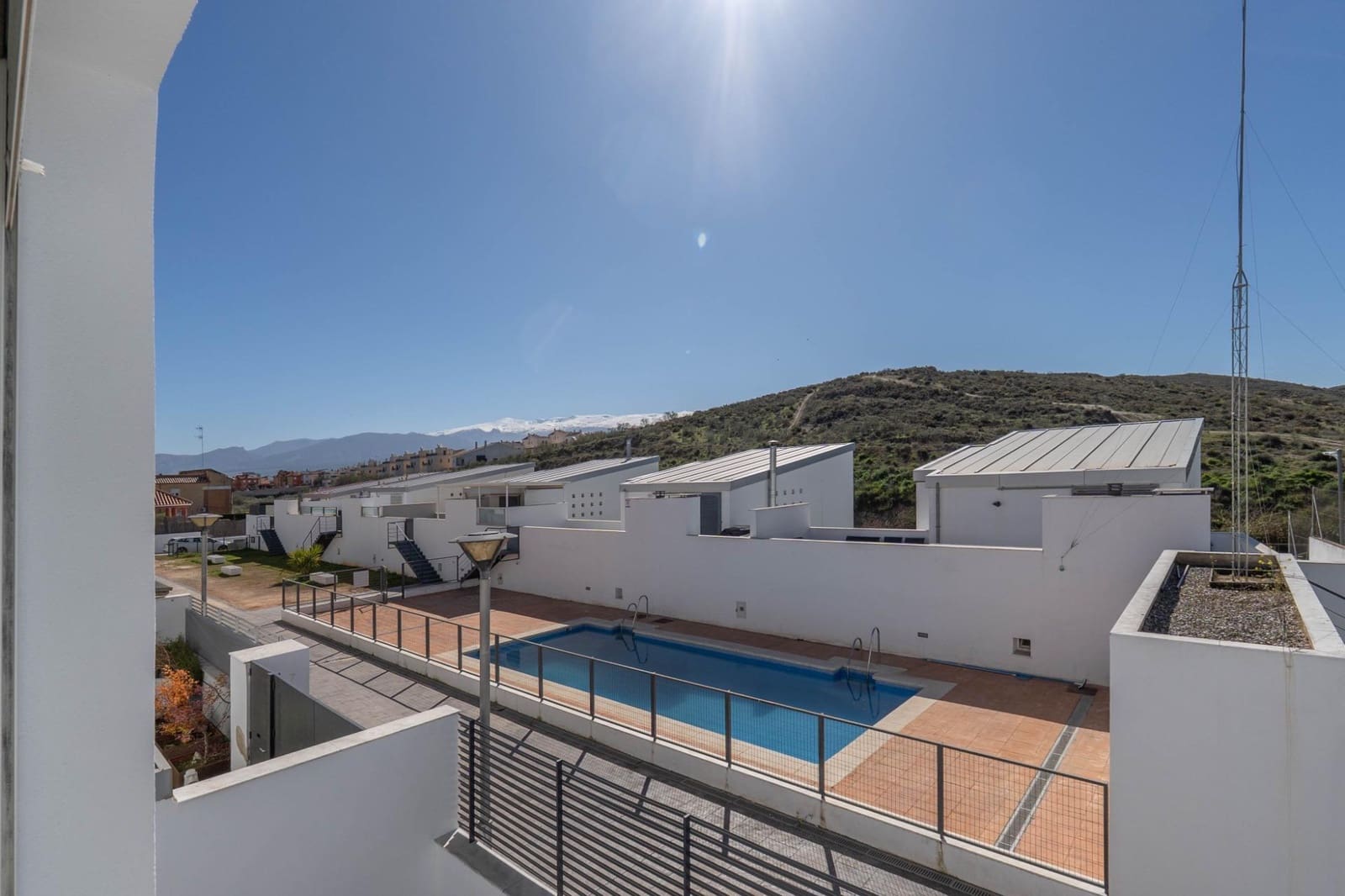 3 soverom Villa til salgs i Alhendin med svømmebasseng garasje - € 290 000 (Ref: 9755636)