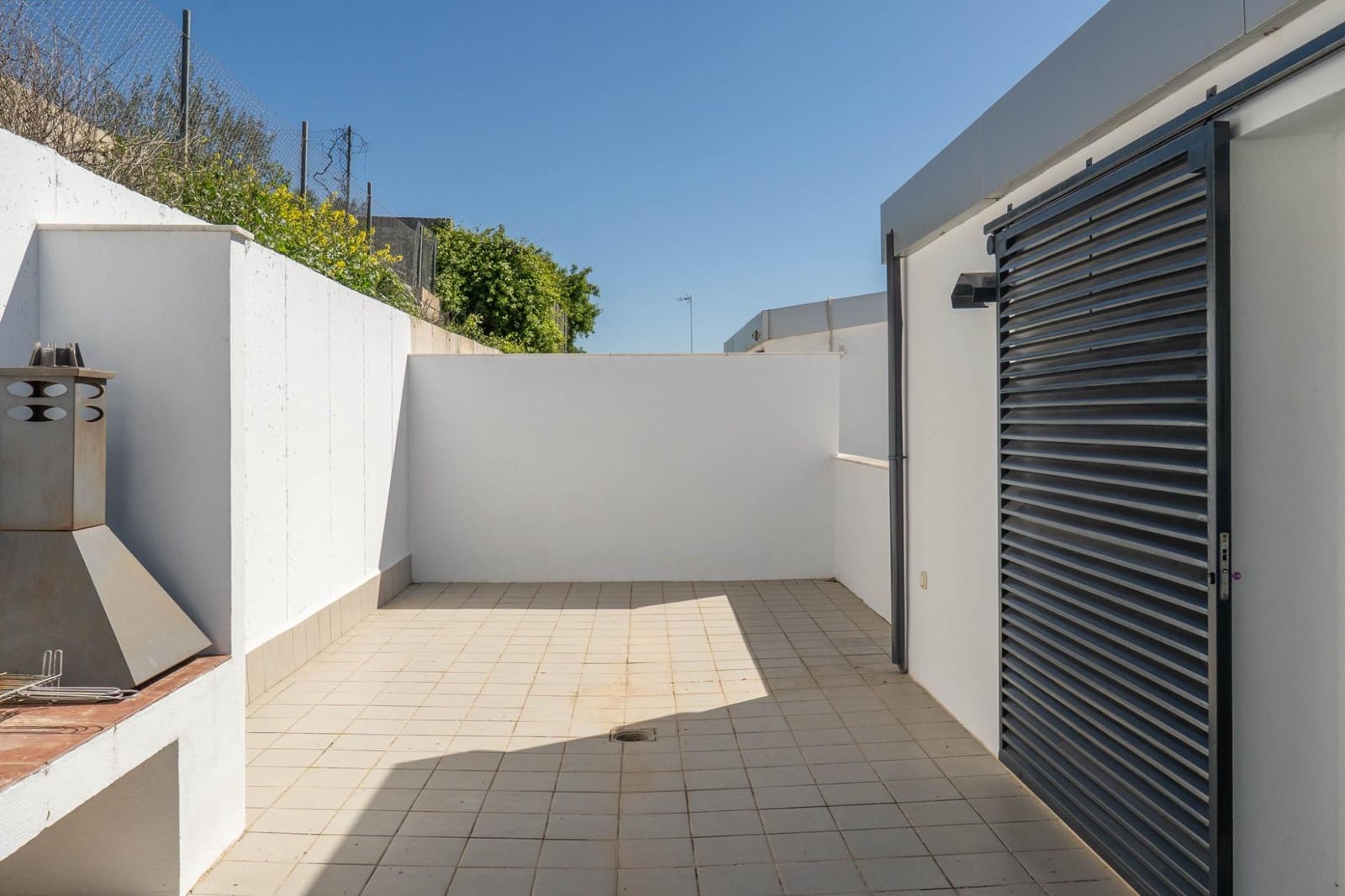 3 soverom Villa til salgs i Alhendin med svømmebasseng garasje - € 290 000 (Ref: 9755636)