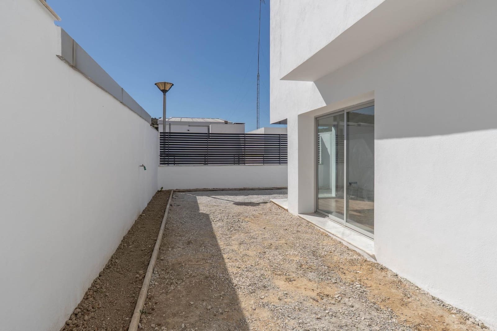 3 soverom Villa til salgs i Alhendin med svømmebasseng garasje - € 290 000 (Ref: 9755636)