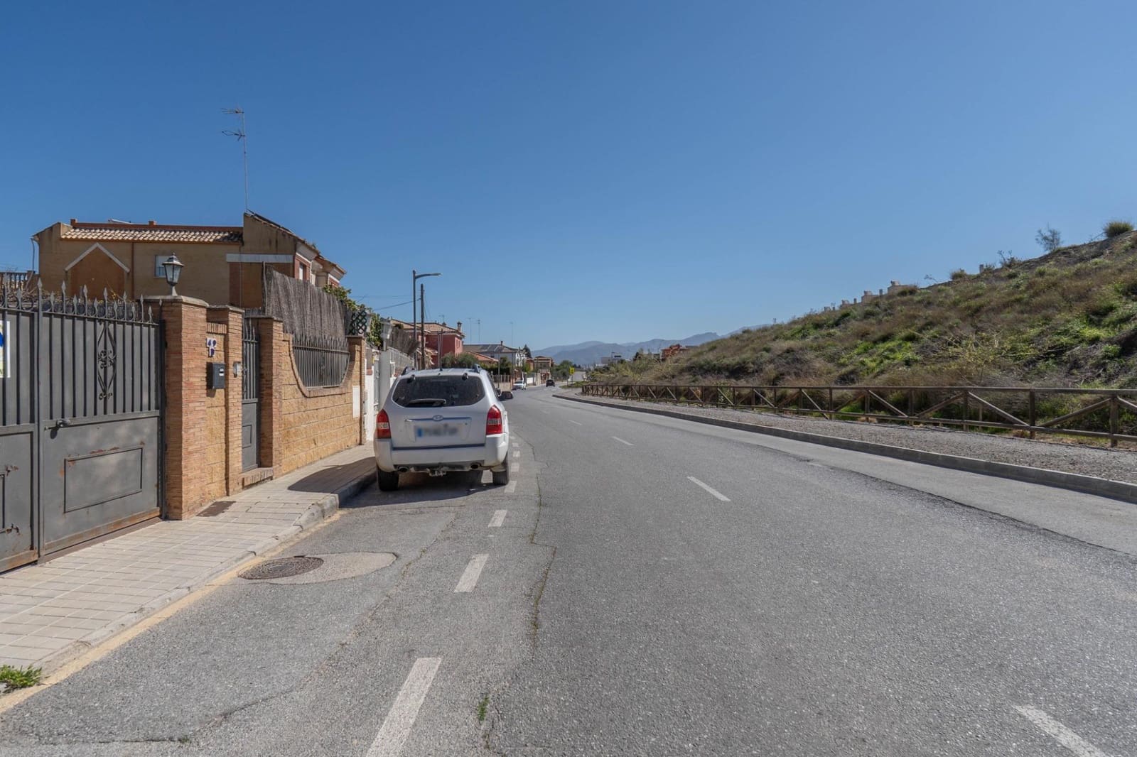 3 soverom Villa til salgs i Alhendin med svømmebasseng garasje - € 290 000 (Ref: 9755636)