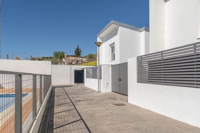 3 soverom Villa til salgs i Alhendín med svømmebasseng garasje - € 290 000 (Ref: 9755636)