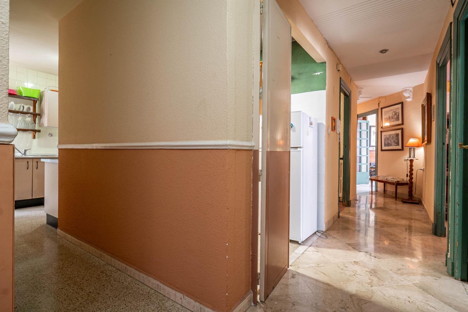 5 slaapkamer Flat te koop in Granada stad - € 670.000 (Ref: 9755637)