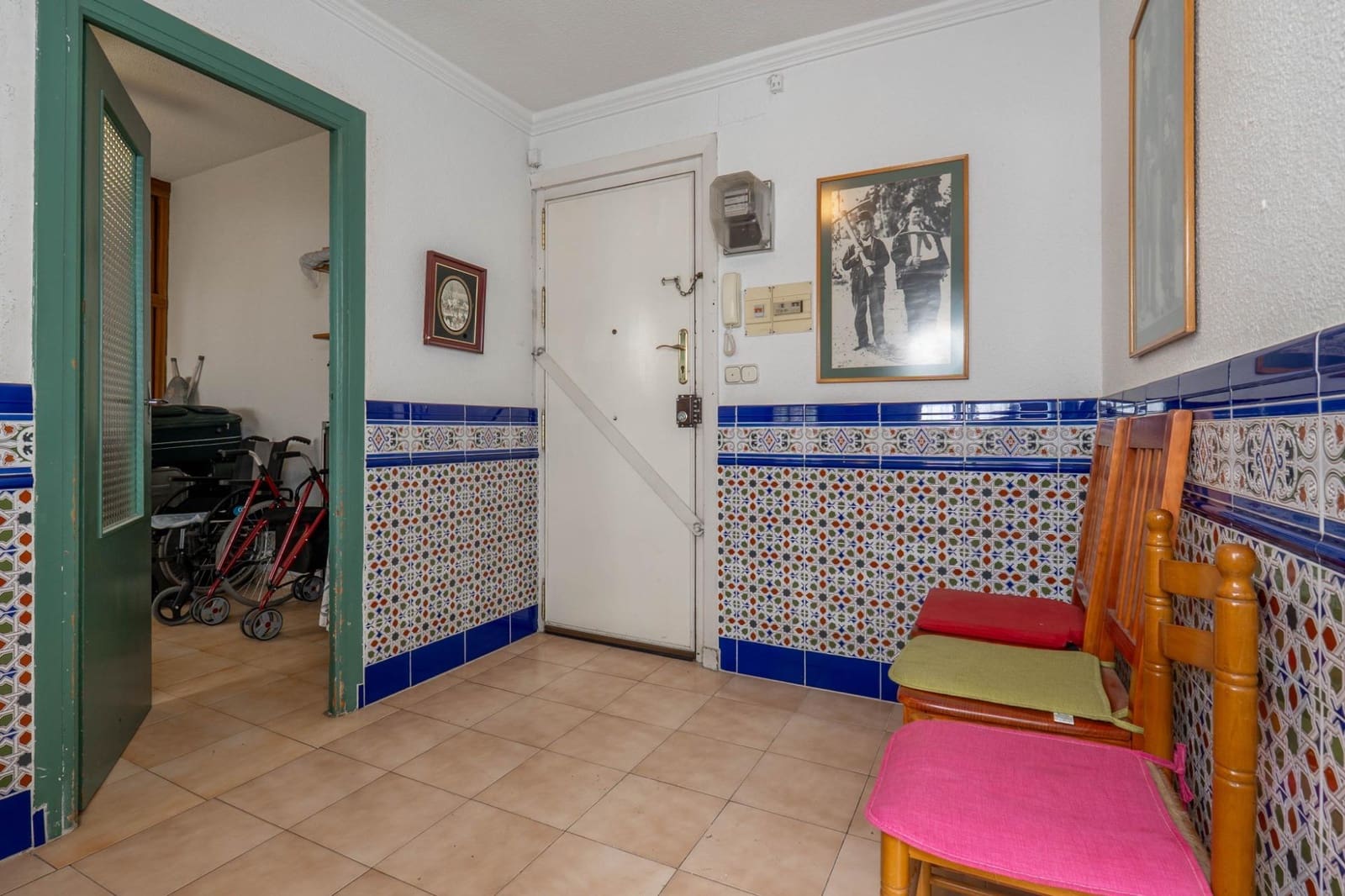 5 slaapkamer Flat te koop in Granada stad - € 670.000 (Ref: 9755637)