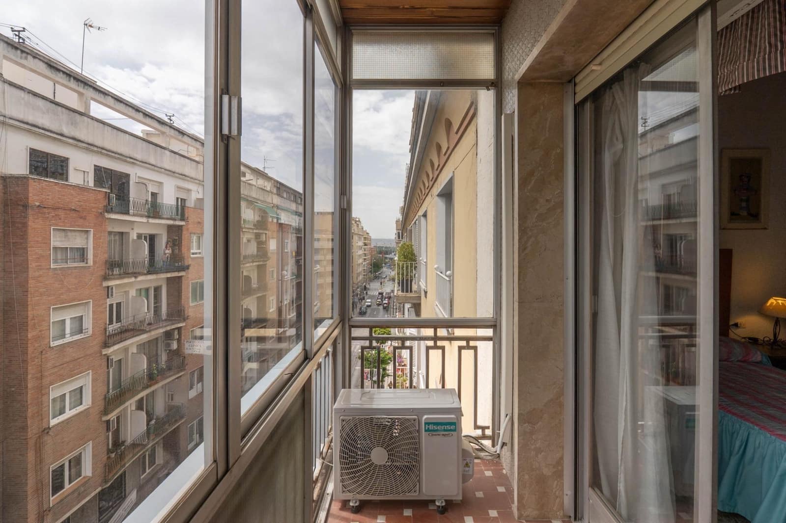 5 slaapkamer Flat te koop in Granada stad - € 670.000 (Ref: 9755637)