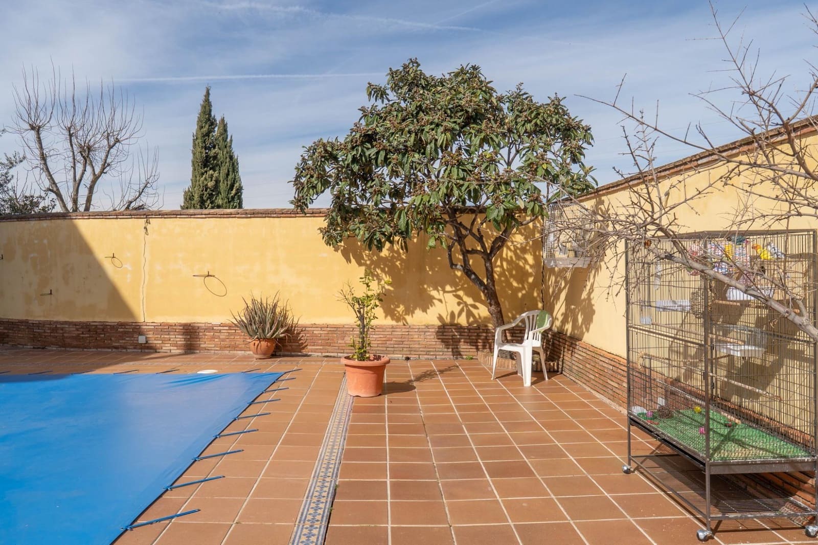 6 slaapkamer Villa te koop in Otura met zwembad garage - € 399.000 (Ref: 9761963)