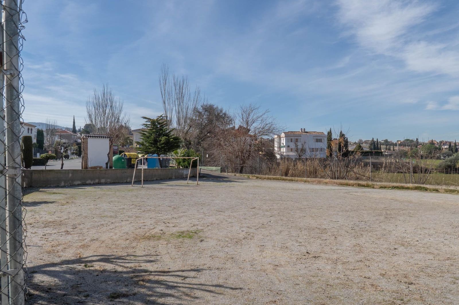 6 slaapkamer Villa te koop in Otura met zwembad garage - € 399.000 (Ref: 9761963)