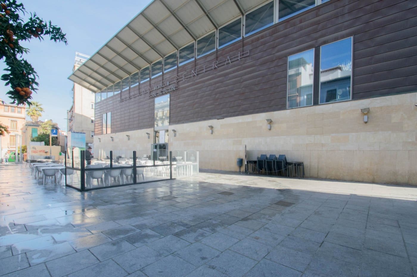 Commercial for sale in Granada city - € 235,000 (Ref: 9773030)