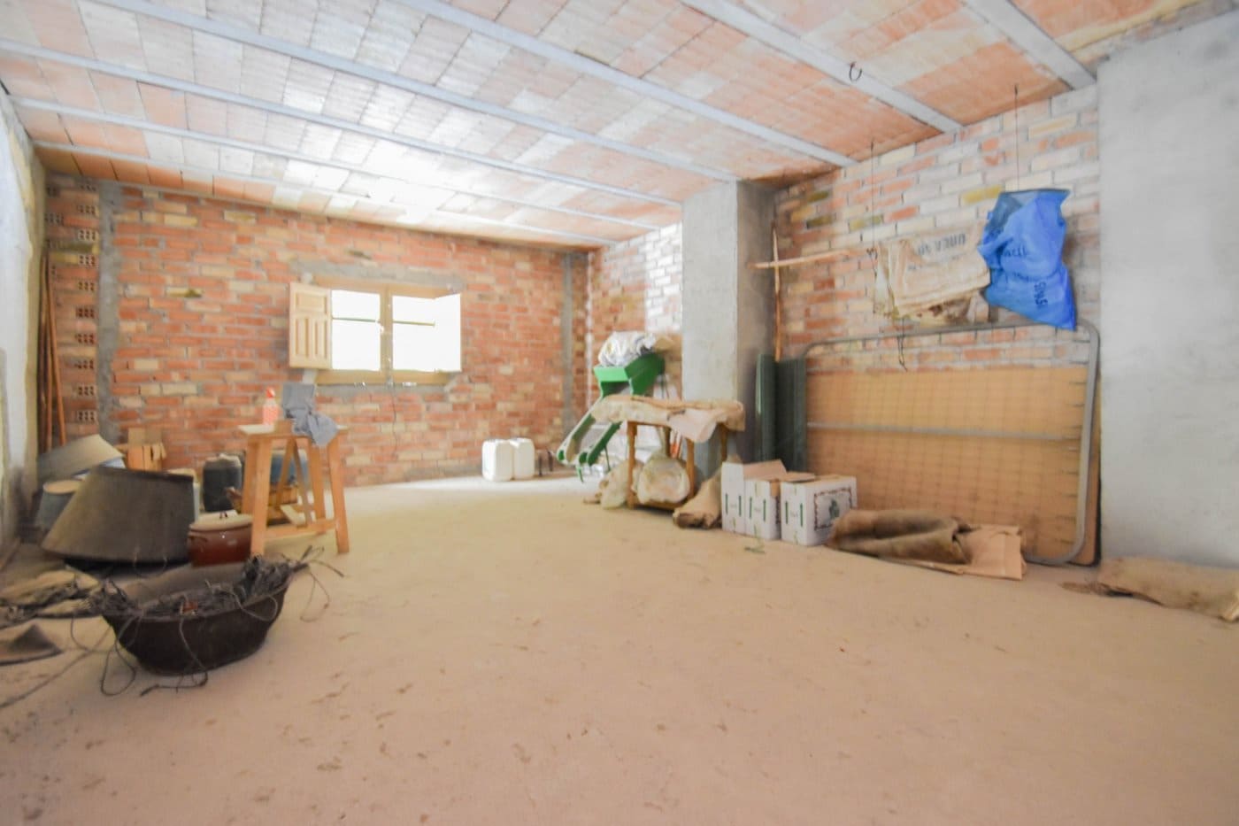 Garage in vendita in Colomera - 16.000 € (Rif: 9773031)