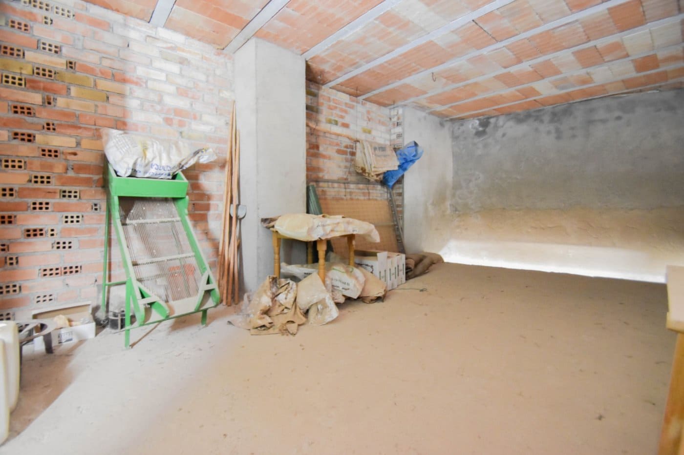 Garage in vendita in Colomera - 16.000 € (Rif: 9773031)