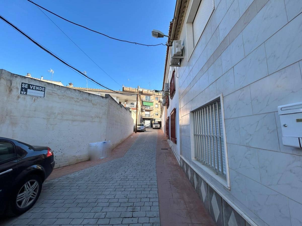 Building Plot for sale in Atarfe - € 89,900 (Ref: 9773035)