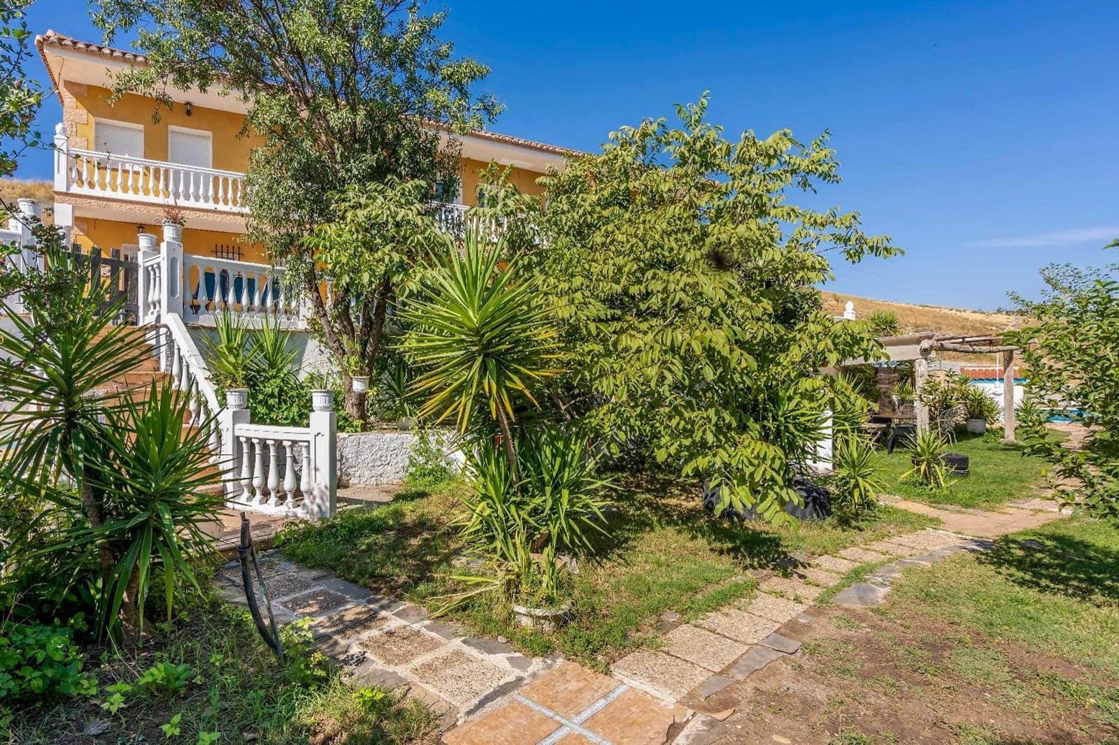 12 bedroom Finca/Country House for sale in Padul with pool - € 550,000 (Ref: 9773038)