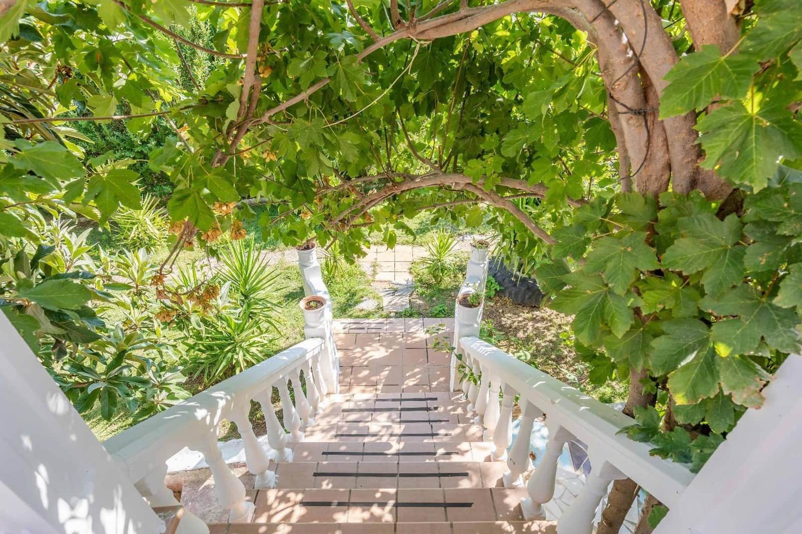 12 bedroom Finca/Country House for sale in Padul with pool - € 550,000 (Ref: 9773038)