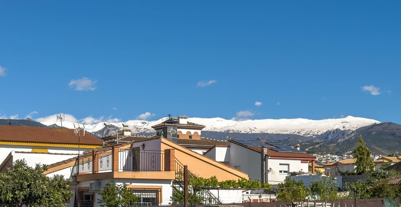 Building Plot for sale in Ogijares - € 200,000 (Ref: 9780527)