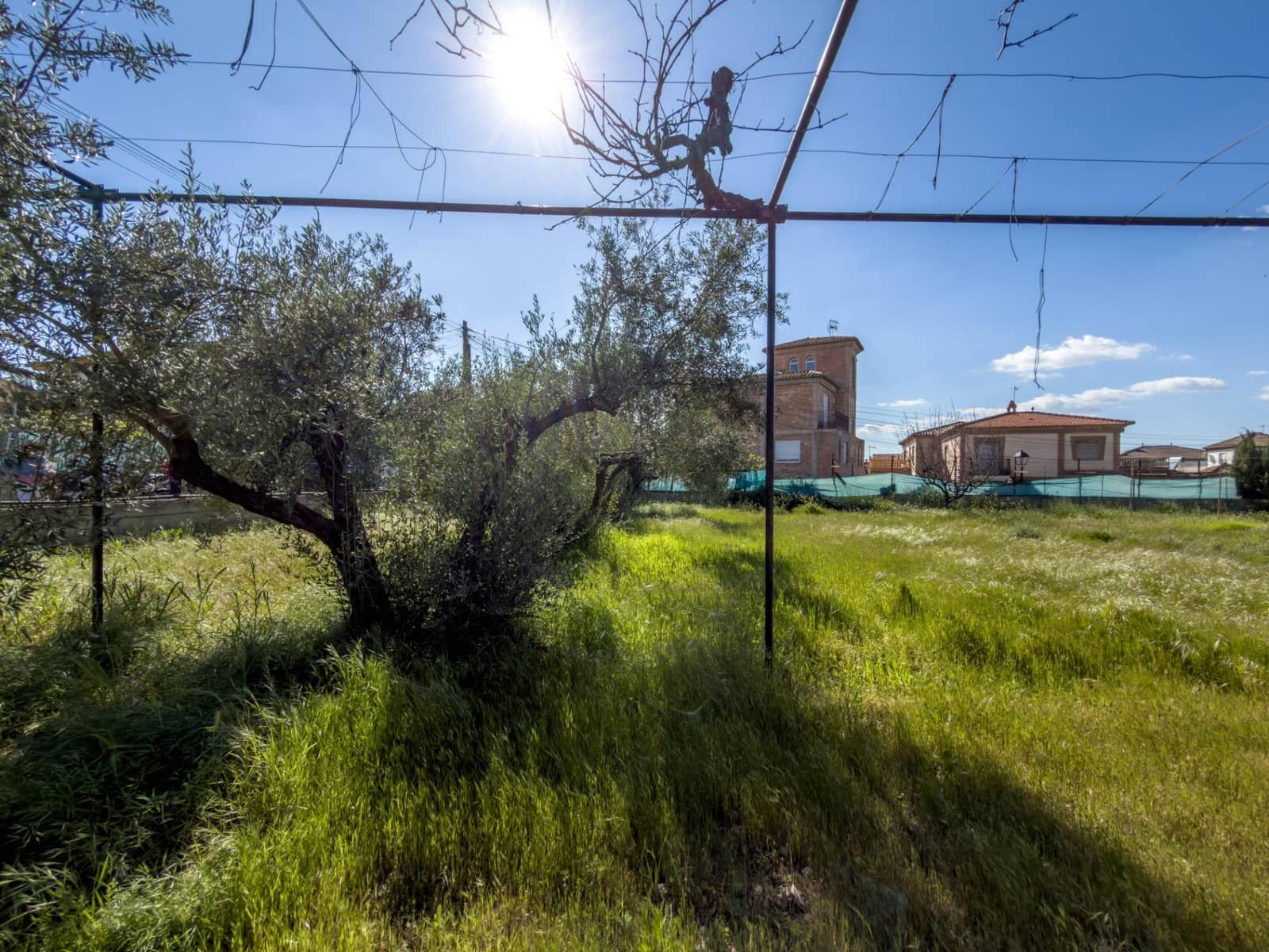 Building Plot for sale in Ogijares - € 200,000 (Ref: 9780527)