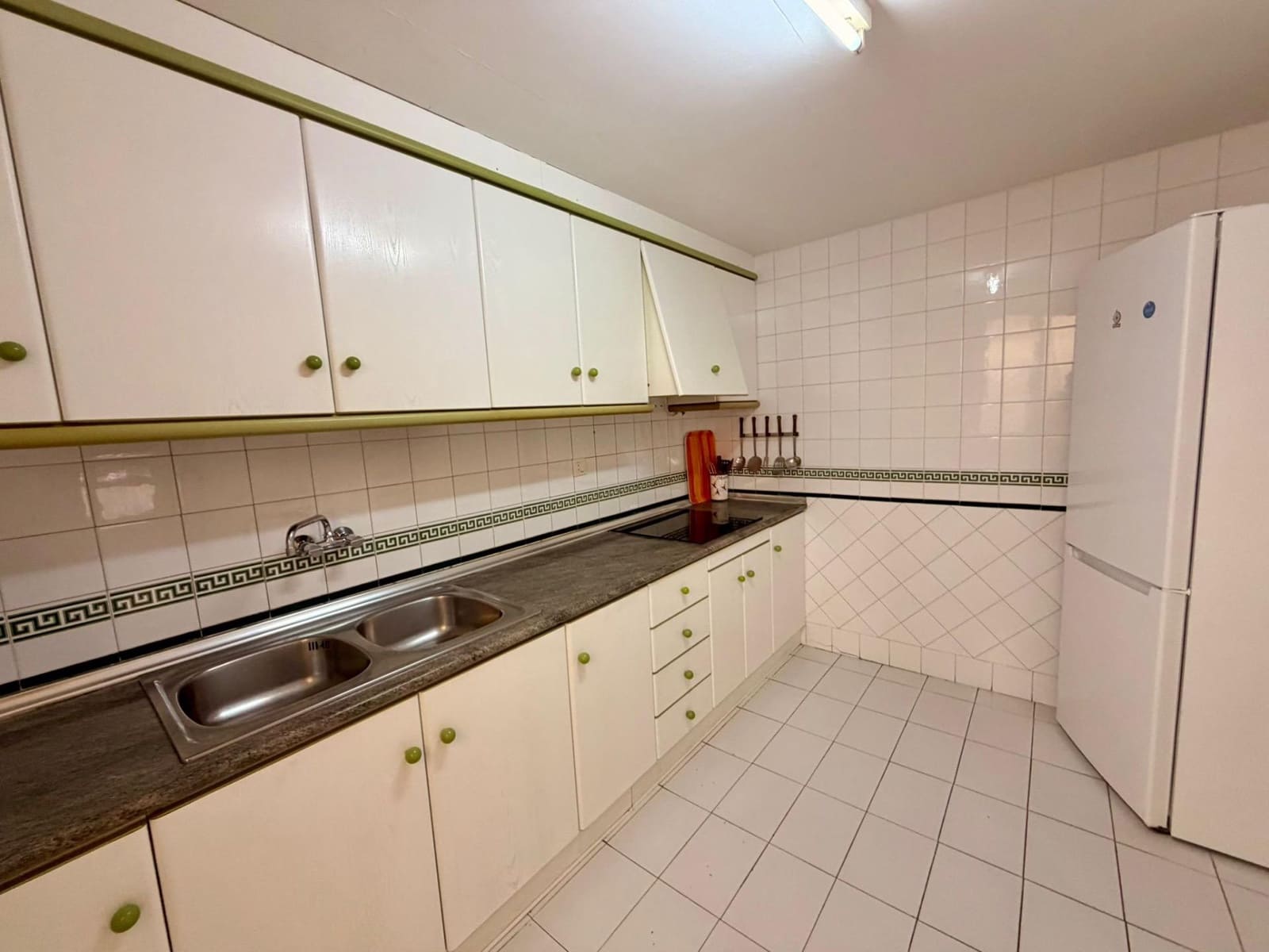 3 soverom Villa til salgs i Salobrena med svømmebasseng garasje - € 355 000 (Ref: 9780528)