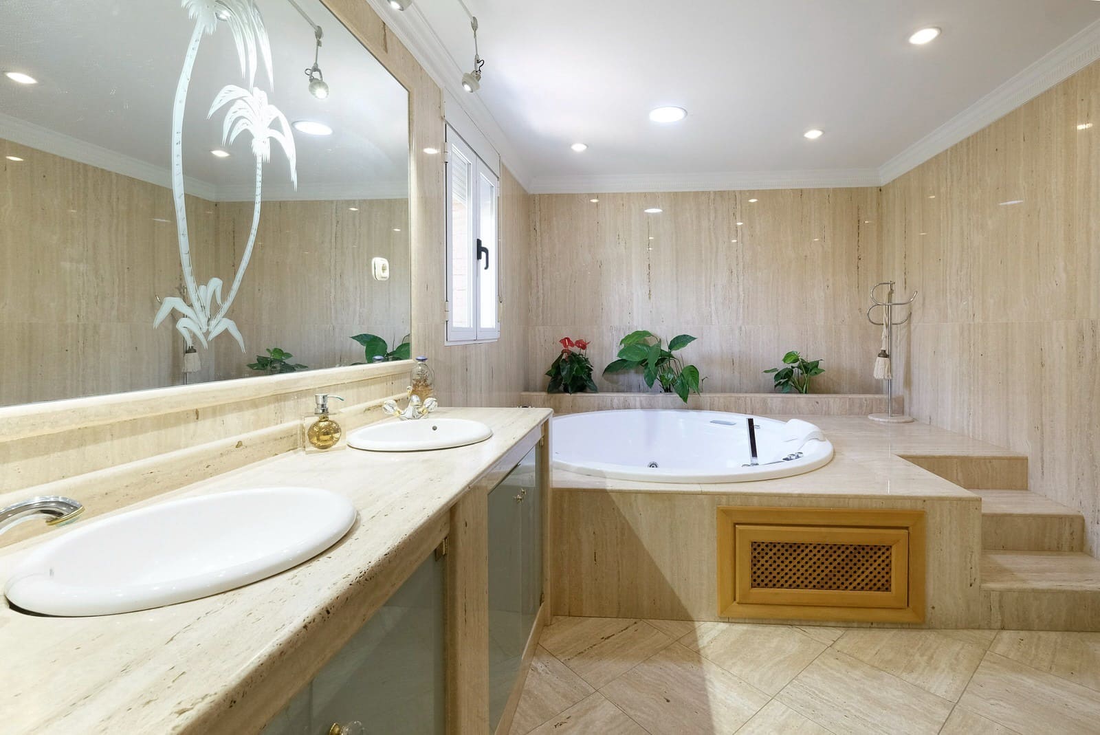 5 chambre Finca/Maison de Campagne à vendre à Padul avec piscine garage - 350 000 € (Ref: 9780529)