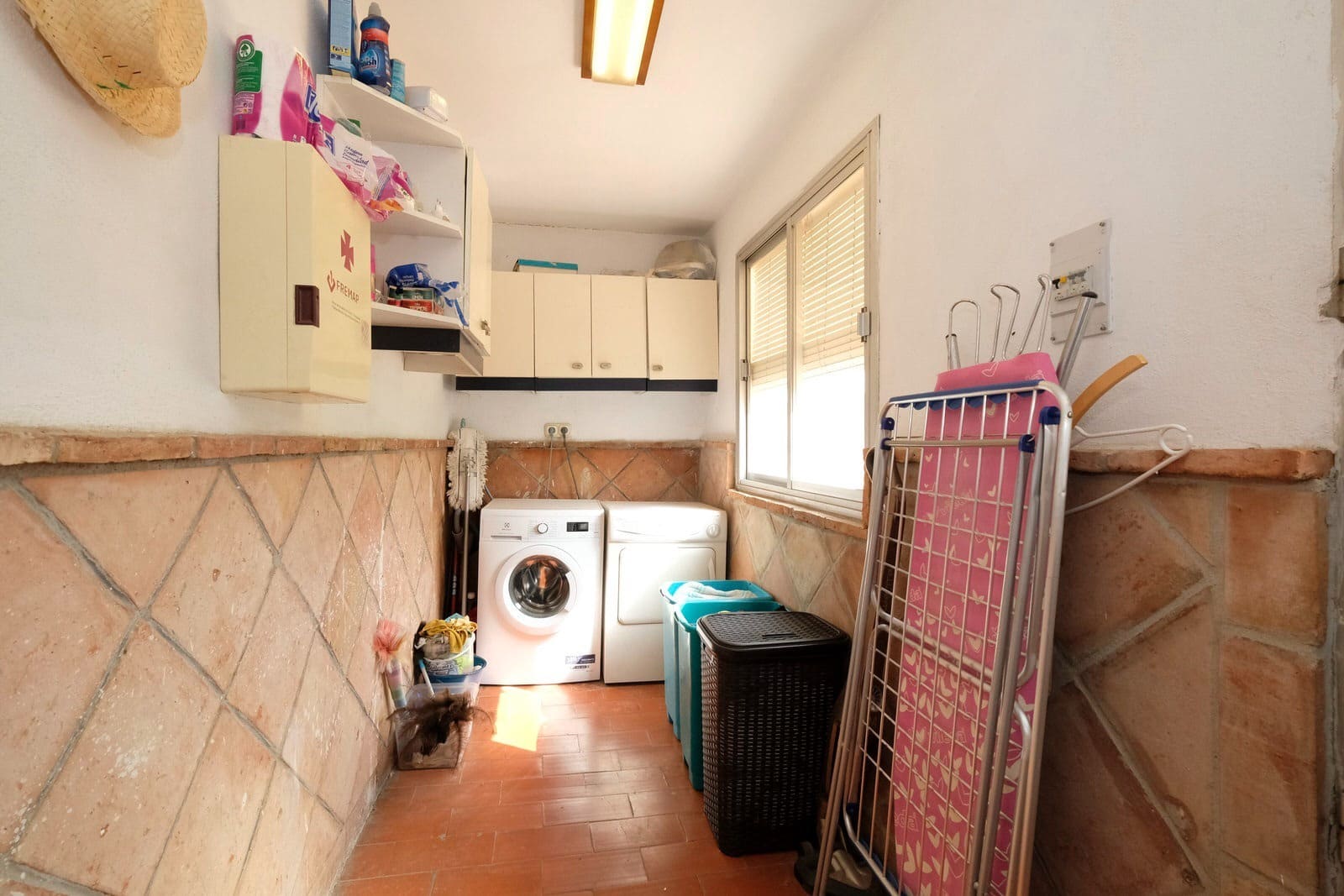 5 chambre Finca/Maison de Campagne à vendre à Padul avec piscine garage - 350 000 € (Ref: 9780529)