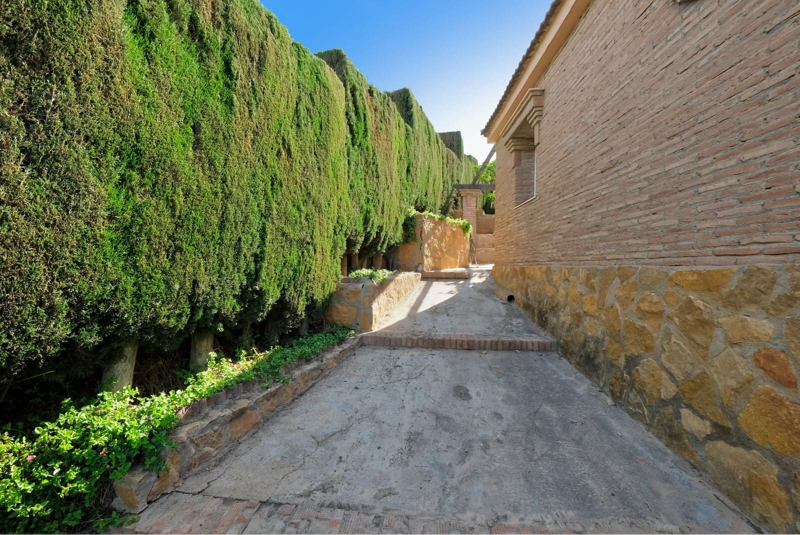 5 chambre Finca/Maison de Campagne à vendre à Padul avec piscine garage - 350 000 € (Ref: 9780529)