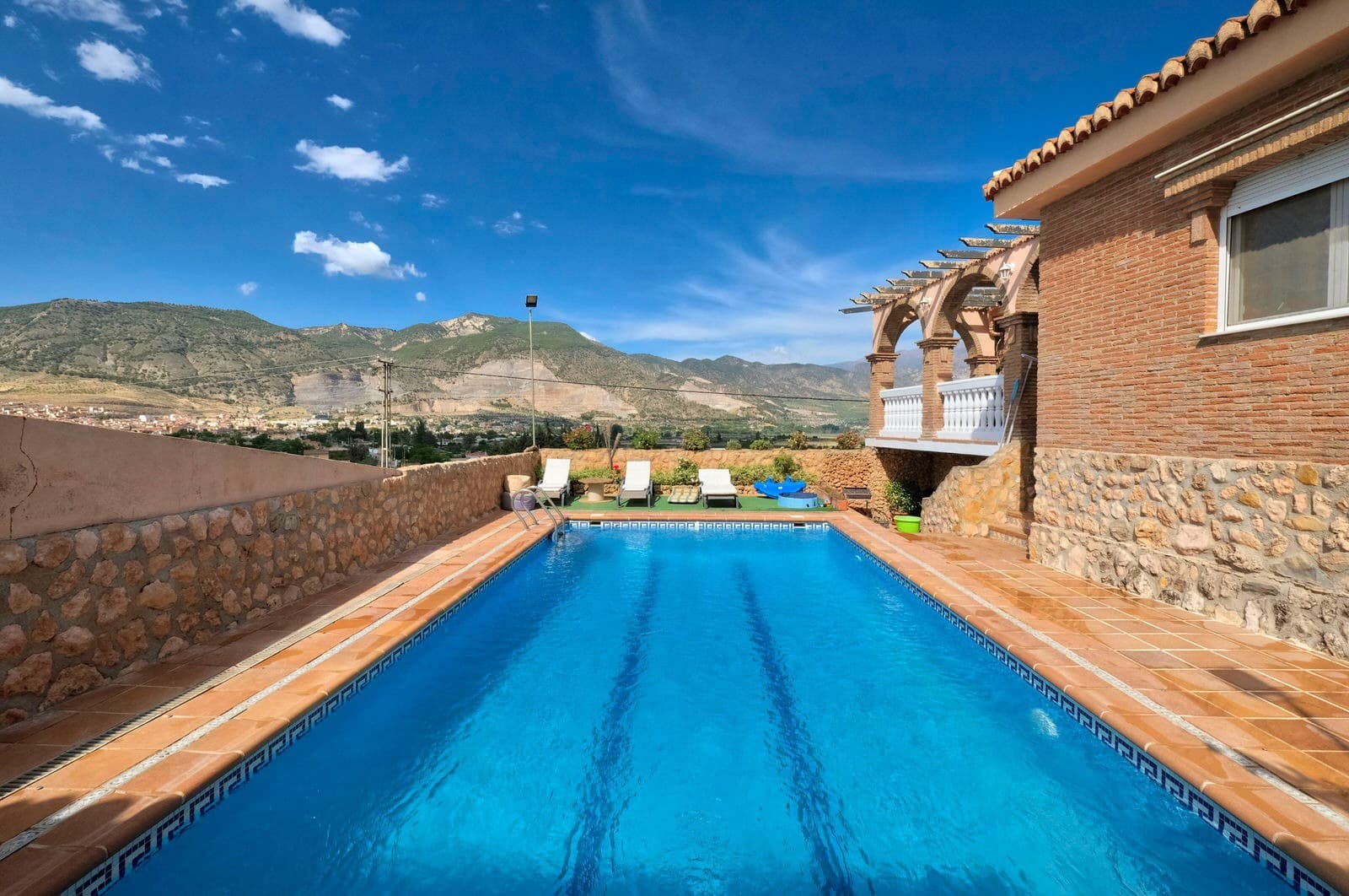 5 chambre Finca/Maison de Campagne à vendre à Padul avec piscine garage - 350 000 € (Ref: 9780529)