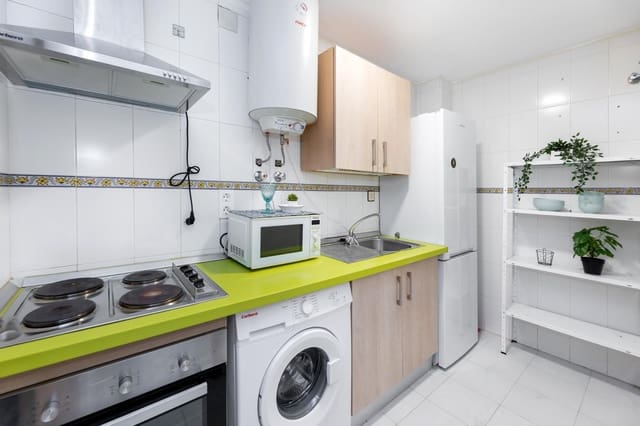 Piso de 2 habitaciones en Cenes de la Vega en venta - 90.000 € (Ref: 9780531)