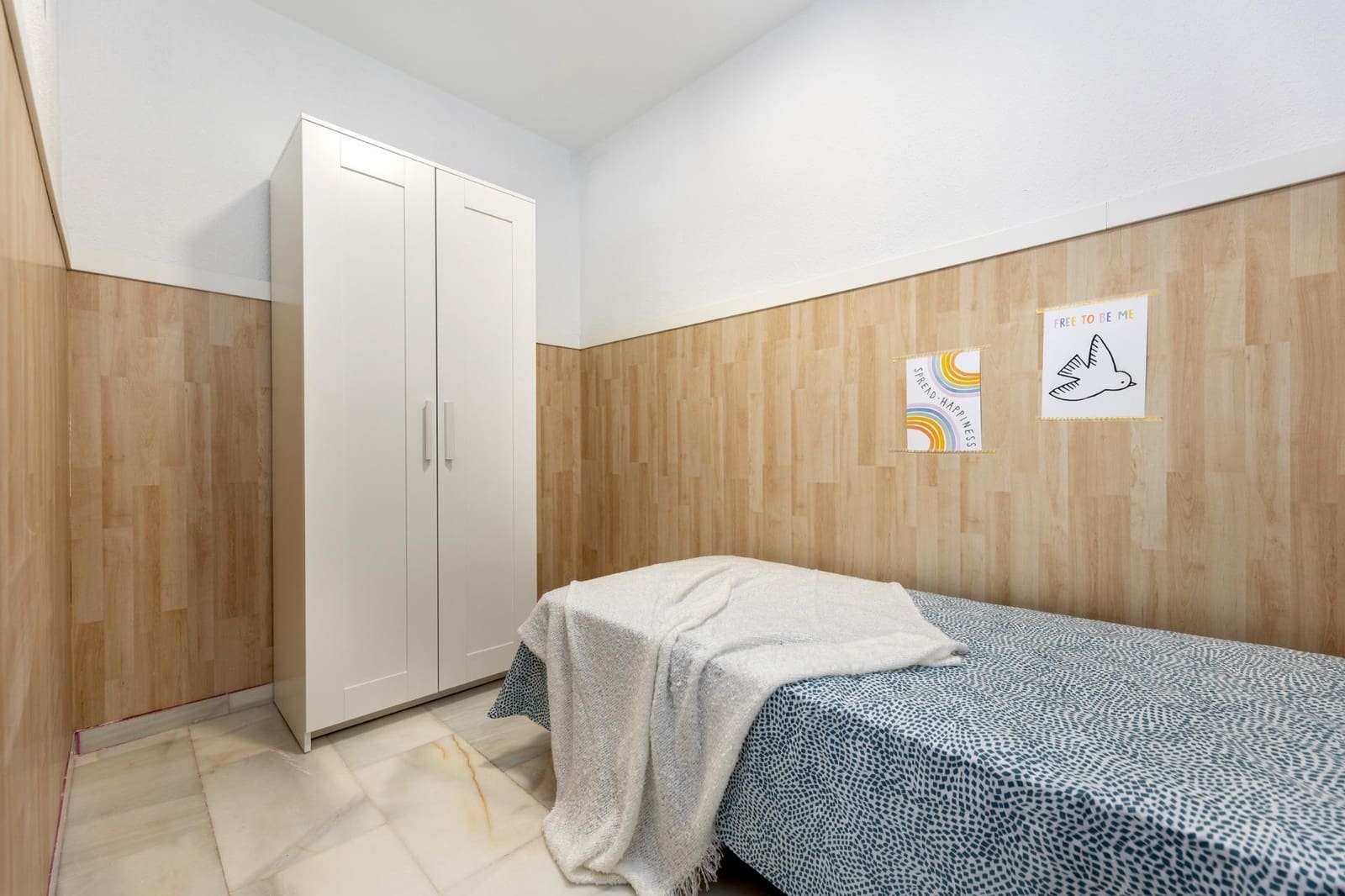 Piso de 2 habitaciones en Cenes de la Vega en venta - 90.000 € (Ref: 9780531)