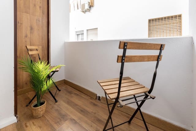 Piso de 2 habitaciones en Cenes de la Vega en venta - 90.000 € (Ref: 9780531)