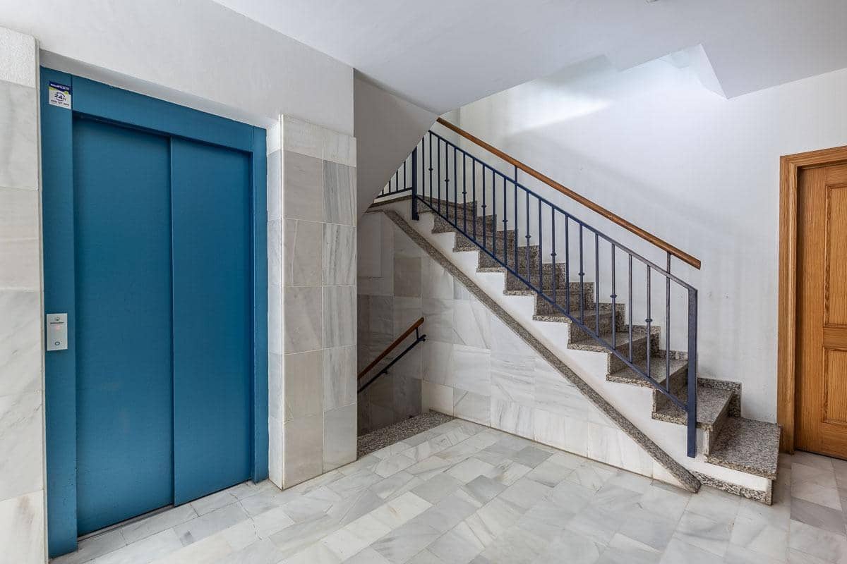 2 quarto Apartamento para venda em Las Gabias com piscina garagem - 154 900 € (Ref: 9783136)