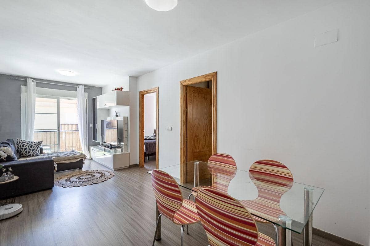 2 quarto Apartamento para venda em Las Gabias com piscina garagem - 154 900 € (Ref: 9783136)