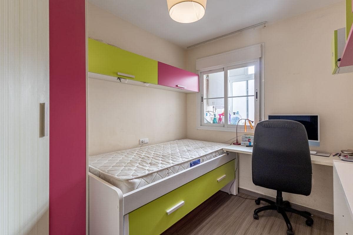 2 quarto Apartamento para venda em Las Gabias com piscina garagem - 154 900 € (Ref: 9783136)