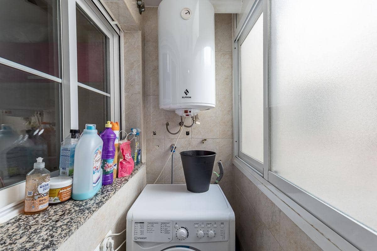 2 quarto Apartamento para venda em Las Gabias com piscina garagem - 154 900 € (Ref: 9783136)