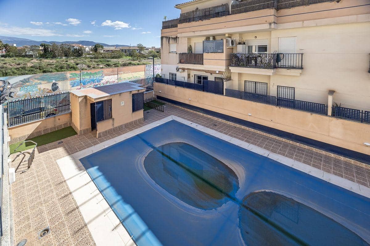 2 quarto Apartamento para venda em Las Gabias com piscina garagem - 154 900 € (Ref: 9783136)