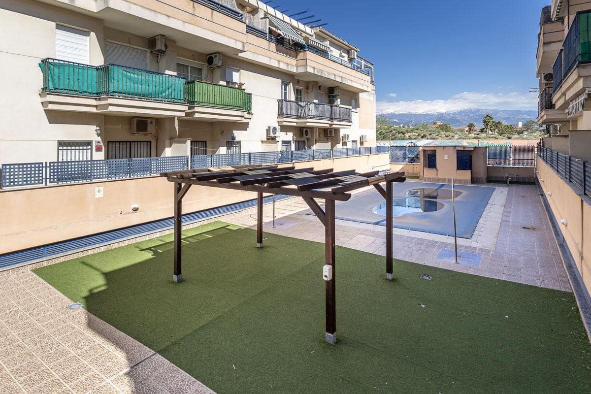 2 quarto Apartamento para venda em Las Gabias com piscina garagem - 154 900 € (Ref: 9783136)