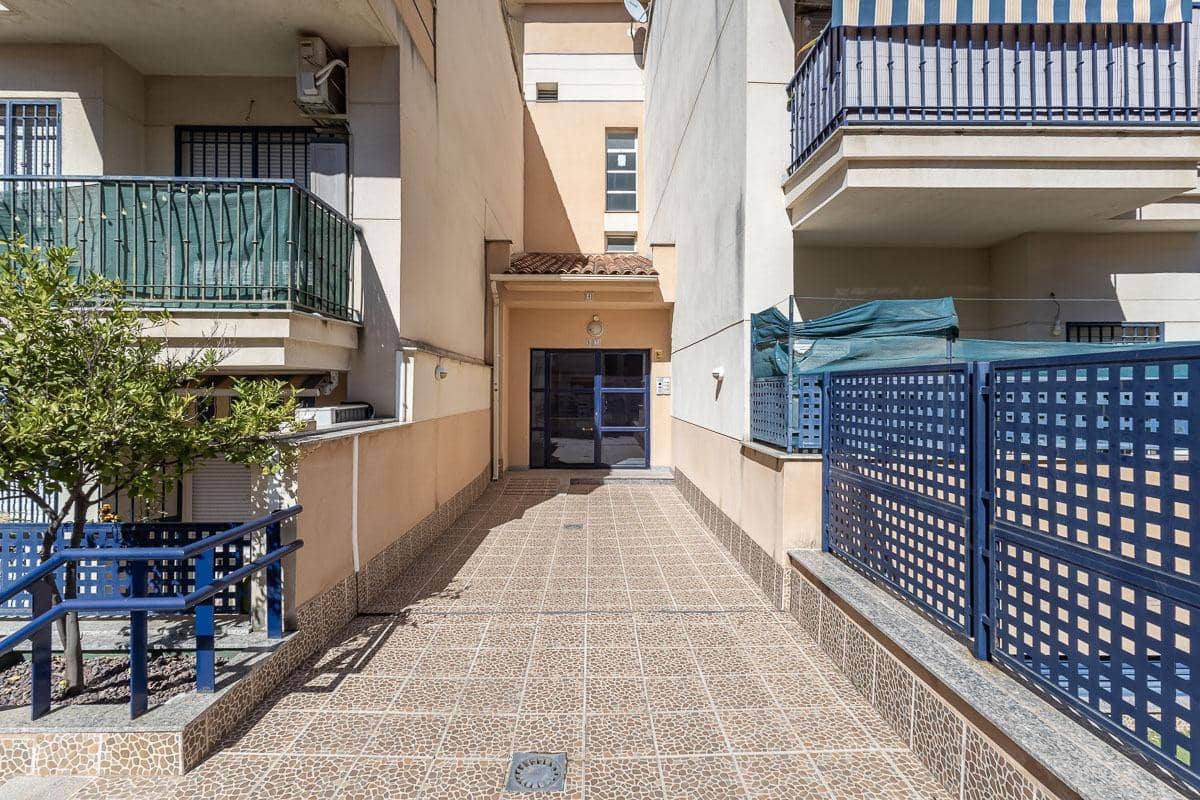 2 quarto Apartamento para venda em Las Gabias com piscina garagem - 154 900 € (Ref: 9783136)